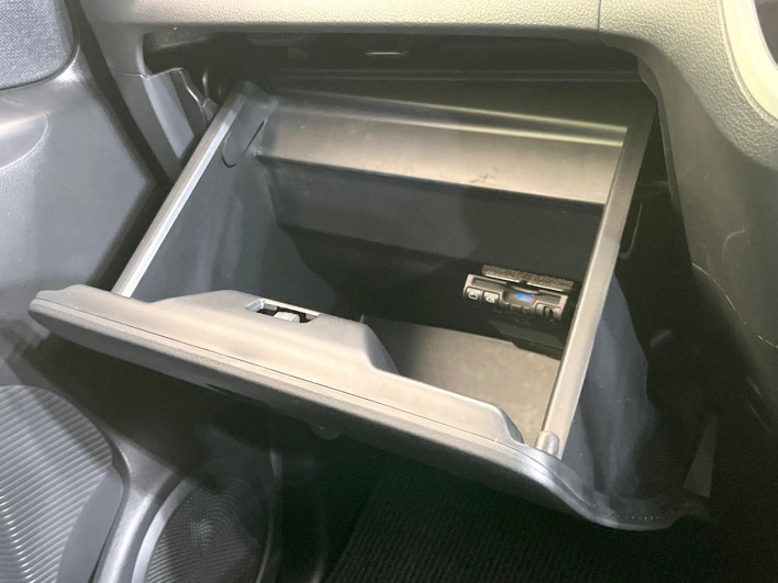 2013 Honda N-BOX CUSTOM DBA-JF1 (UW-6a1903d86807f)[29]