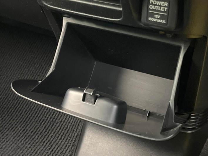 2013 Honda N-BOX CUSTOM DBA-JF1 (UW-6a1903d86807f)[28]