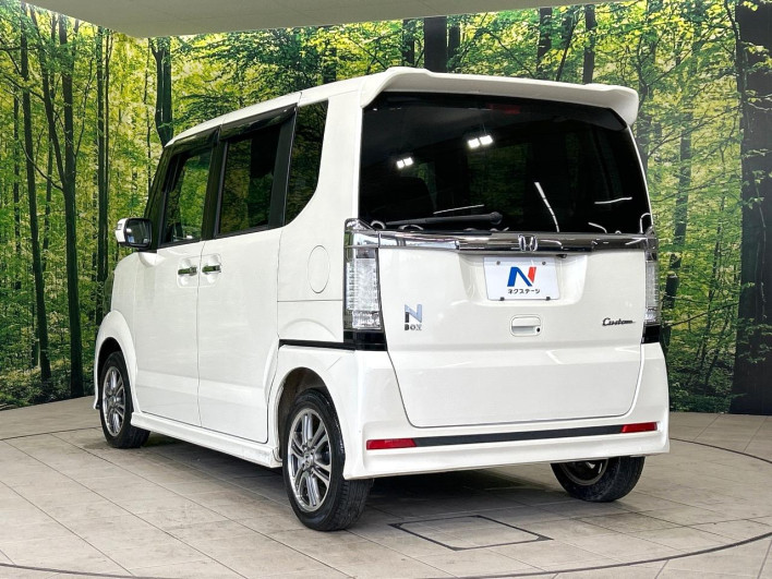 2014 Honda N-BOX CUSTOM DBA-JF1 (UW-6a1903dbb4e74)[10]