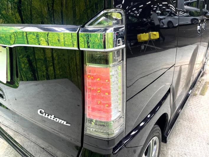 2014 Honda N-BOX CUSTOM DBA-JF1 (UW-6a1903dc12bd1)[27]