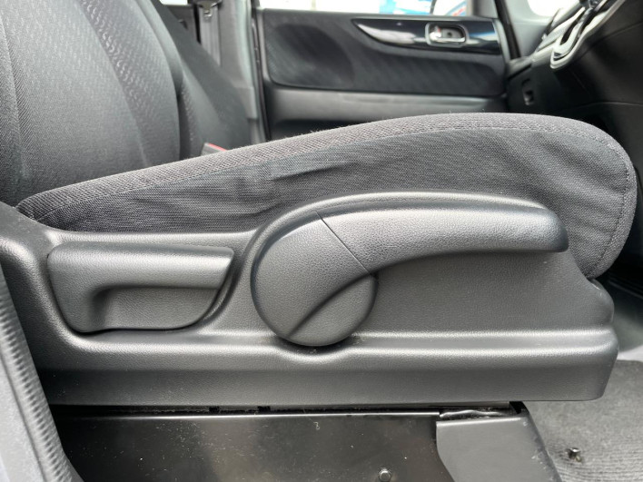 2013 Honda N-BOX CUSTOM DBA-JF1 (UW-6a1903df518c2)[13]