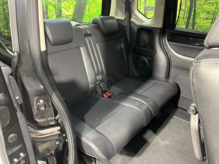 2015 Honda N-BOX CUSTOM DBA-JF1 (UW-6a1903df90cc5)[27]