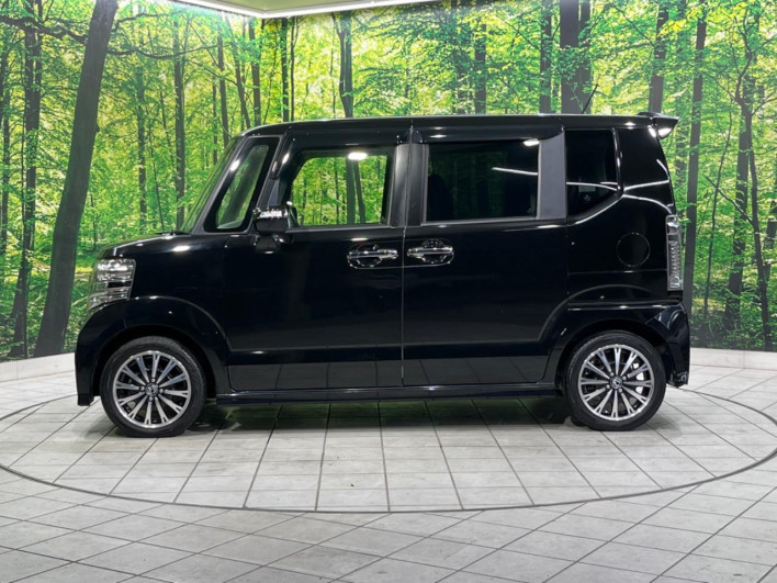 2015 Honda N-BOX CUSTOM DBA-JF1 (UW-6a1903df90cc5)[11]