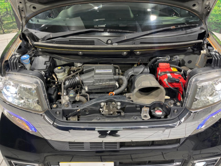 2015 Honda N-BOX CUSTOM DBA-JF1 (UW-6a1903df90cc5)[16]