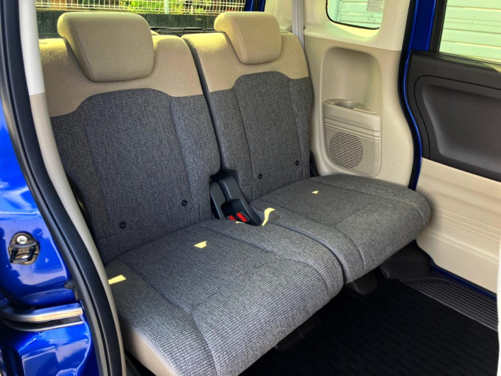 2018 Honda N-BOX DBA-JF3 (UW-6a1903e434b15)[20]