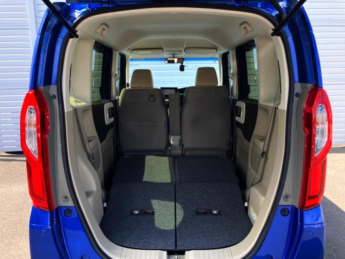 2018 Honda N-BOX DBA-JF3 (UW-6a1903e434b15)[23]