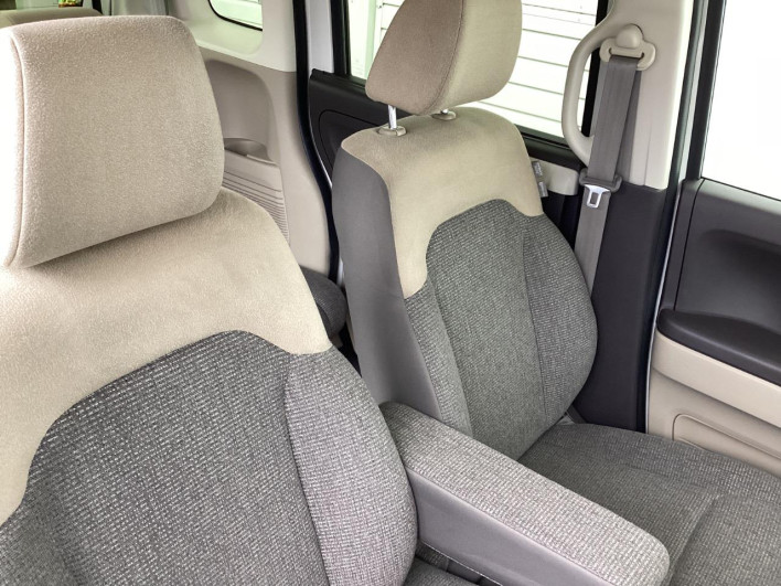 2018 Honda N-BOX DBA-JF3 (UW-6a1903e721f7b)[17]