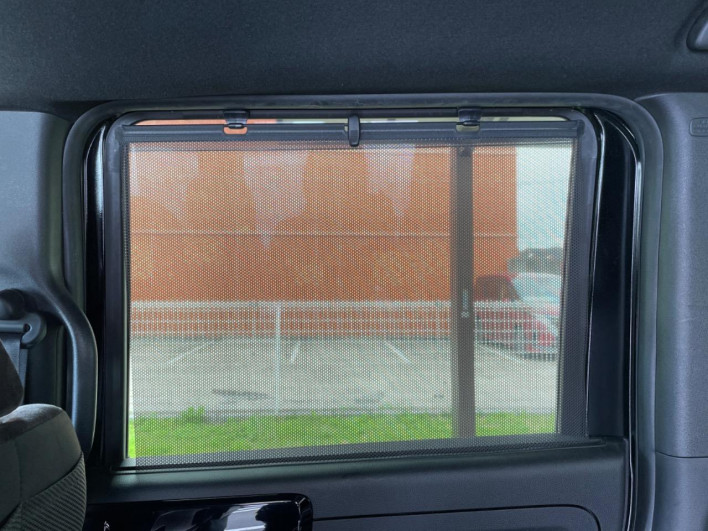 2021 Honda N-BOX CUSTOM 6BA-JF3 (UW-6a1903ea77a7d)[16]