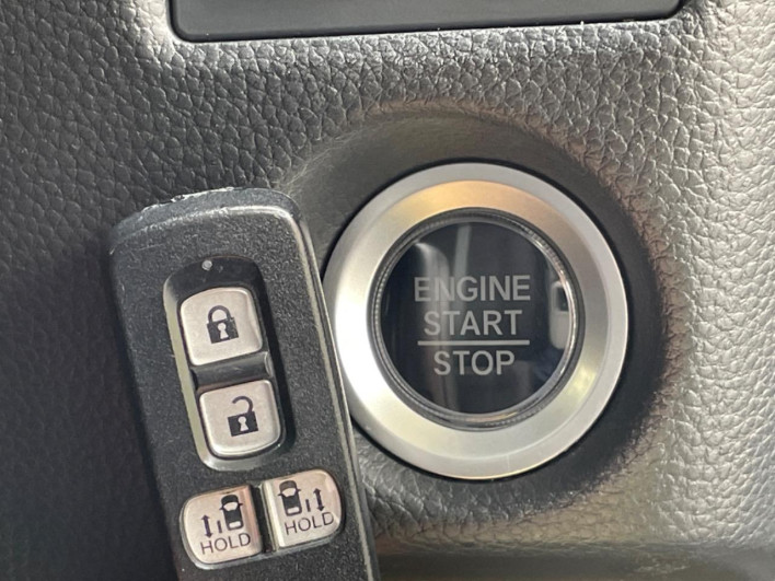 2021 Honda N-BOX CUSTOM 6BA-JF3 (UW-6a1903ea77a7d)[27]