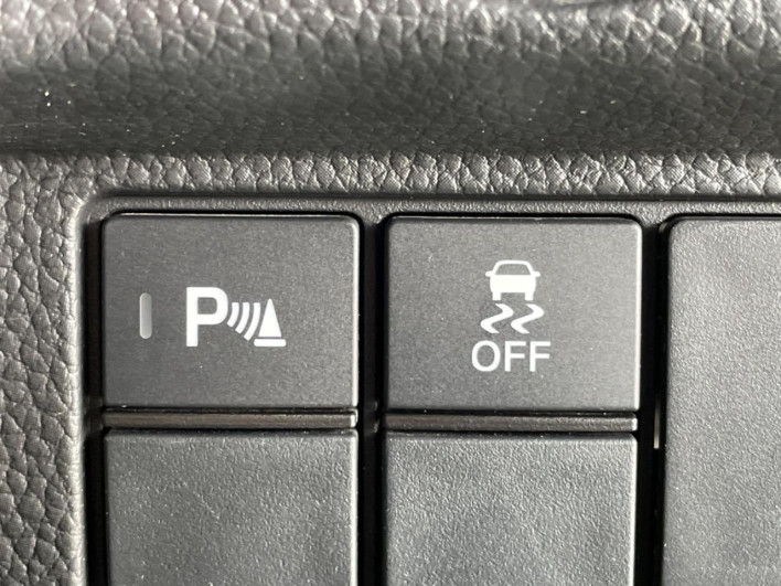 2021 Honda N-BOX CUSTOM 6BA-JF3 (UW-6a1903ea77a7d)[29]