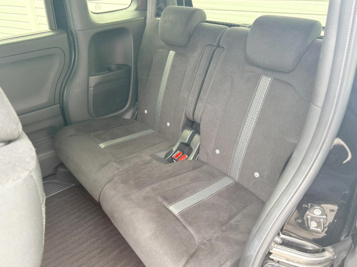 2021 Honda N-BOX CUSTOM 6BA-JF3 (UW-6a1903ebee70e)[26]