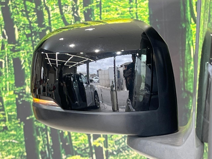2022 Honda N-BOX CUSTOM 6BA-JF3 (UW-6a1903ec21208)[23]