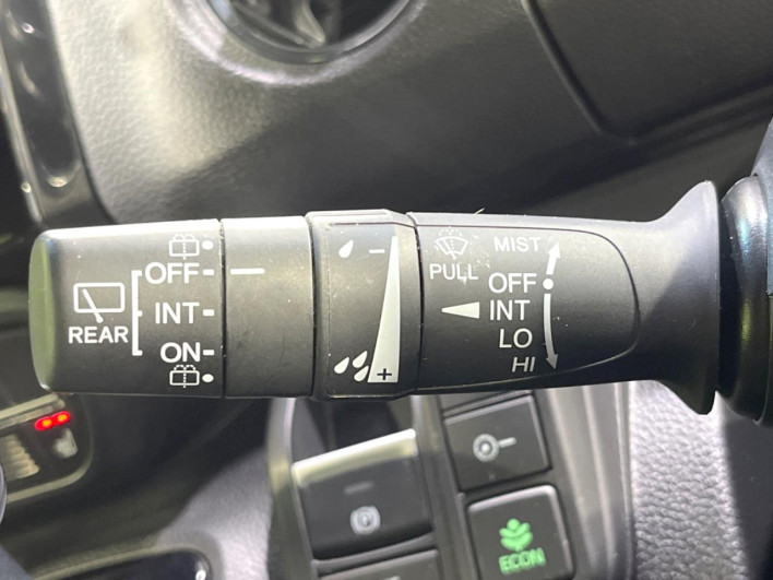 2022 Honda N-BOX CUSTOM 6BA-JF3 (UW-6a1903ed6c9a7)[19]