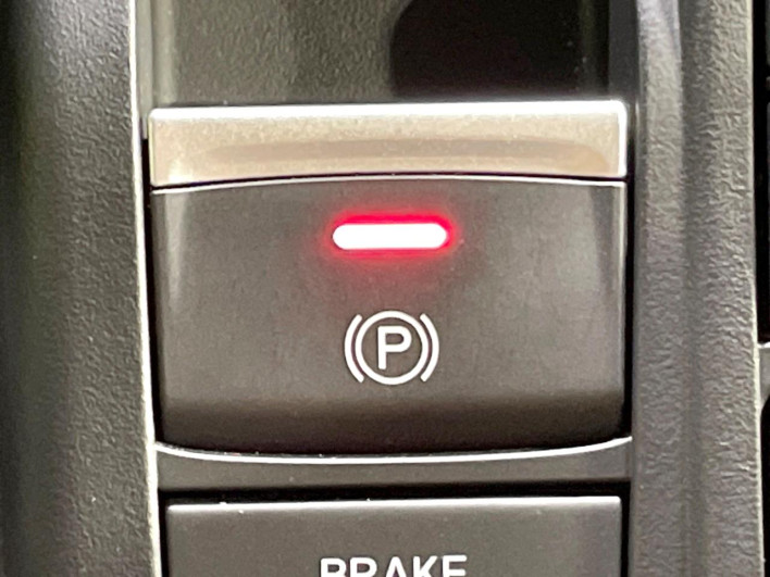 2022 Honda N-BOX CUSTOM 6BA-JF3 (UW-6a1903eeac49e)[19]