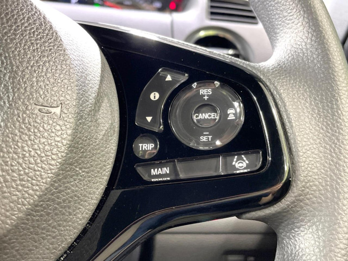 2022 Honda N-BOX CUSTOM 6BA-JF3 (UW-6a1903eeac49e)[23]