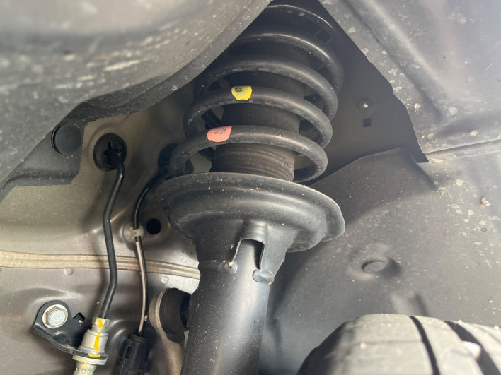 2023 Honda N-BOX CUSTOM 6BA-JF3 (UW-6a1903ef088e9)[8]
