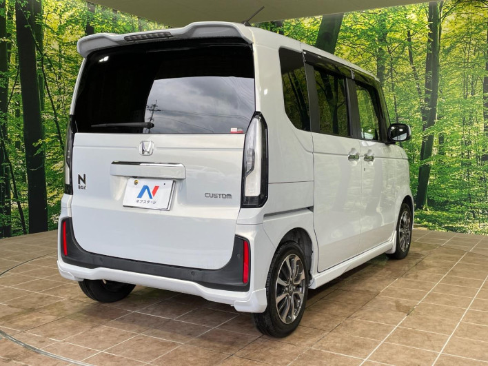 2023 Honda N-BOX CUSTOM 6BA-JF5 (UW-6a1903f16f562)[18]
