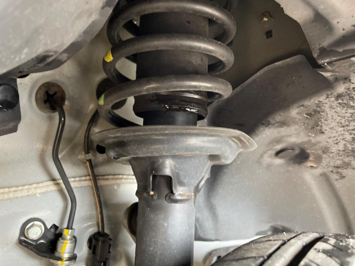 2023 Honda N-BOX CUSTOM 6BA-JF5 (UW-6a1903f16f562)[25]