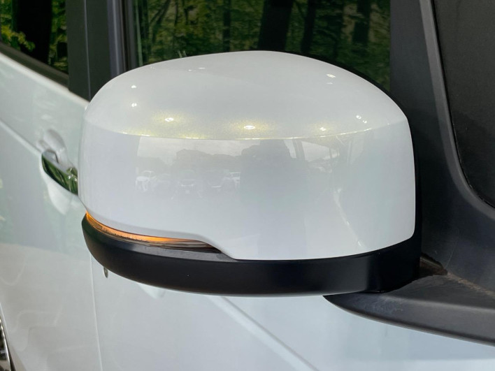 2023 Honda N-BOX CUSTOM 6BA-JF5 (UW-6a1903f16f562)[22]