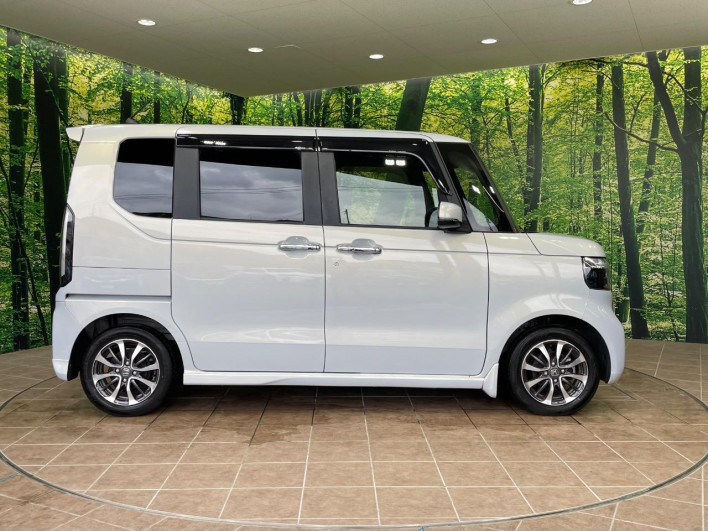 2023 Honda N-BOX CUSTOM 6BA-JF5 (UW-6a1903f16f562)[19]