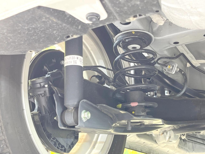 2024 Honda N-BOX 6BA-JF5 (UW-6a1903f371868)[17]