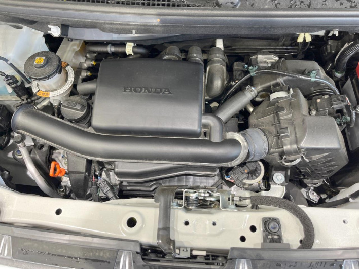 2025 Honda N-BOX CUSTOM 6BA-JF5 (UW-6a1903f4a7630)[15]