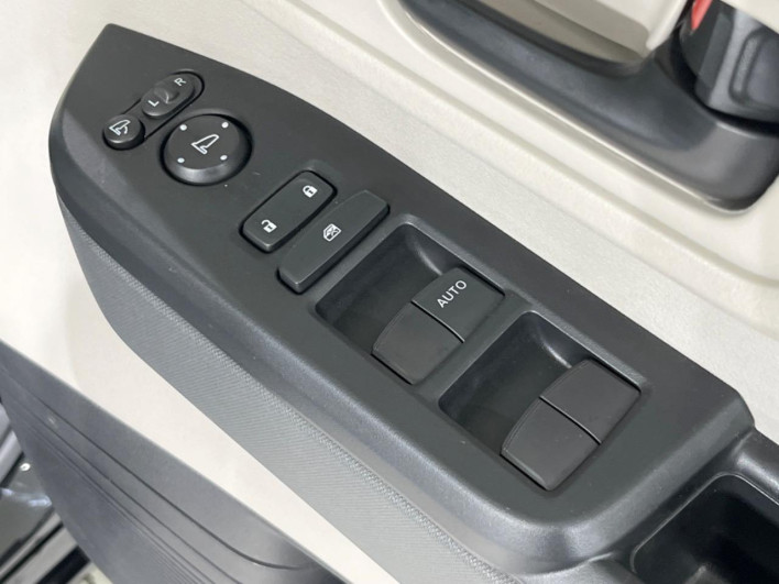 2024 Honda N-BOX 6BA-JF6 (UW-6a1903f8398d1)[6]