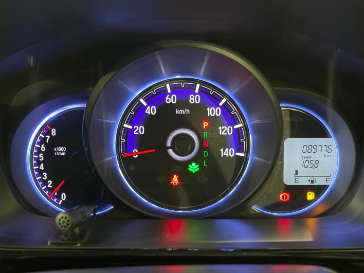 2014 Honda N-WGN Custom DBA-JH1 (UW-6a1903fb5589d)[17]