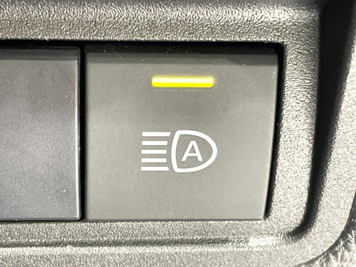 2021 Toyota Yaris 5BA-KSP210 (UW-6a190413a33e5)[25]