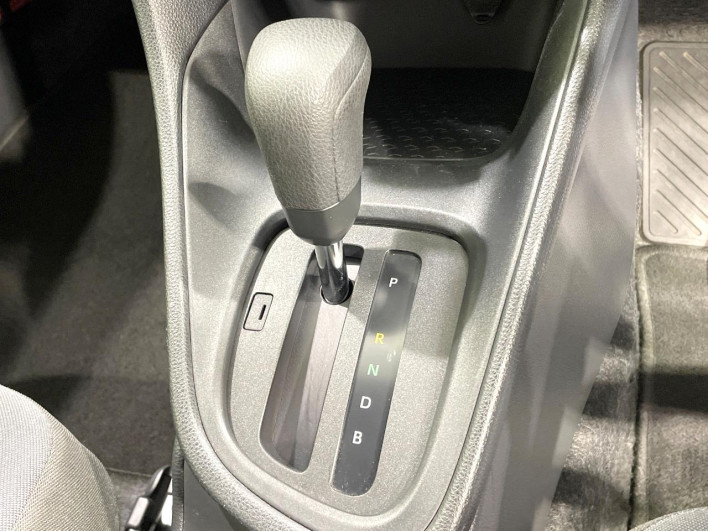 2021 Toyota Yaris 5BA-KSP210 (UW-6a190413a33e5)[12]