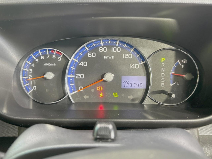 2011 Daihatsu Move Conte DBA-L575S (UW-6a1904165efde)[27]