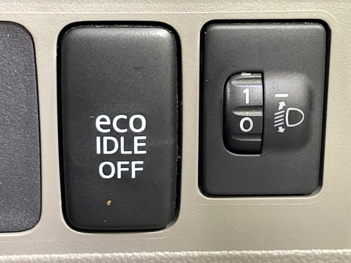 2014 Daihatsu Move Conte DBA-L575S (UW-6a190416dfb41)[13]