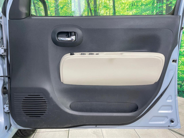 2013 Daihatsu Mira Cocoa DBA-L675S (UW-6a19041808057)[15]
