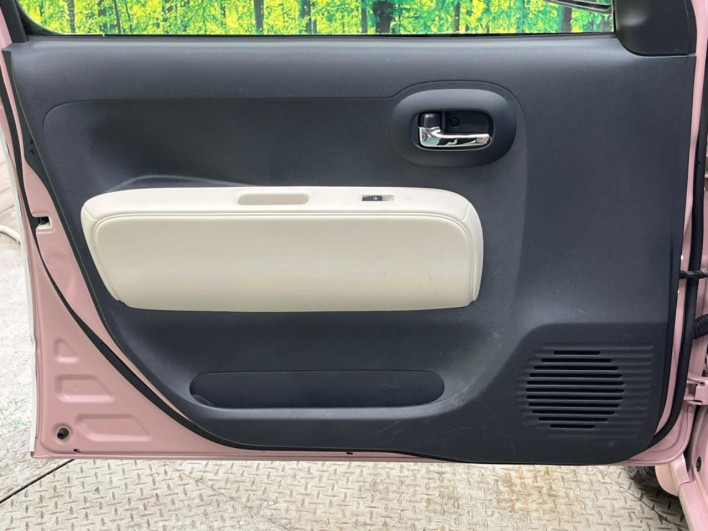 2013 Daihatsu Mira Cocoa DBA-L675S (UW-6a19041824b08)[22]