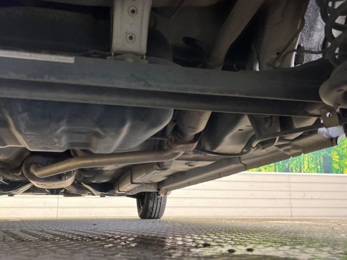 2013 Daihatsu Mira Cocoa DBA-L675S (UW-6a19041824b08)[15]