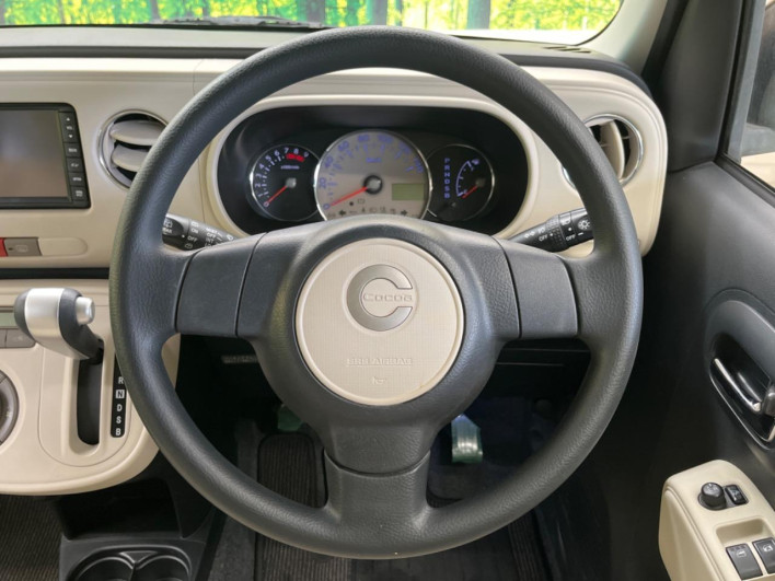 2013 Daihatsu Mira Cocoa DBA-L675S (UW-6a19041824b08)[28]