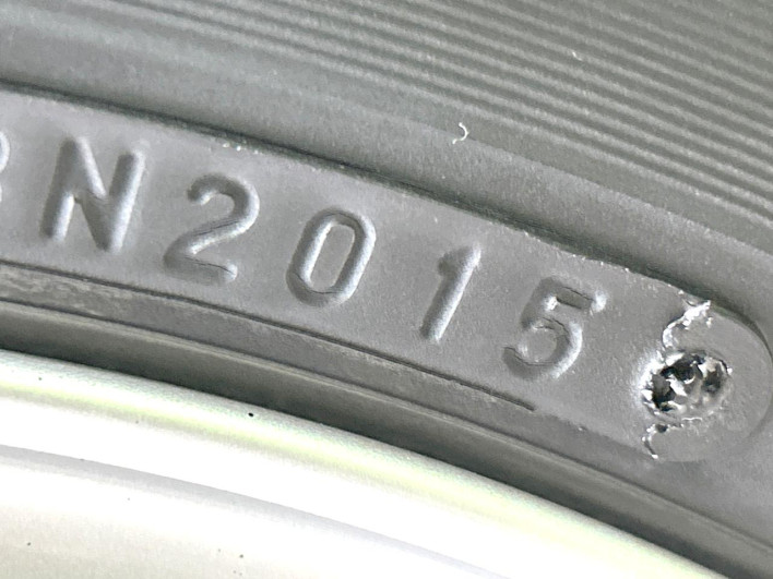 2011 Daihatsu Move DBA-LA100S (UW-6a19041951dfd)[20]