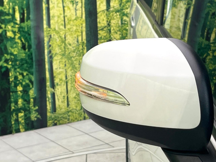 2013 Daihatsu Move DBA-LA100S (UW-6a19041a36f53)[5]