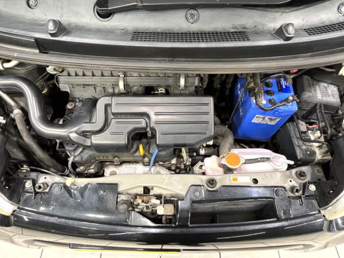2012 Daihatsu Move DBA-LA110S (UW-6a19041a814c6)[12]
