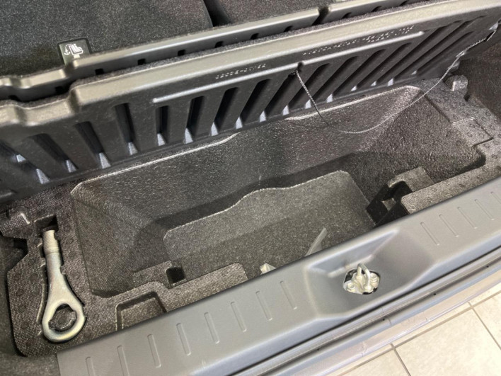 2018 Daihatsu Cast DBA-LA250S (UW-6a19042058e2a)[26]