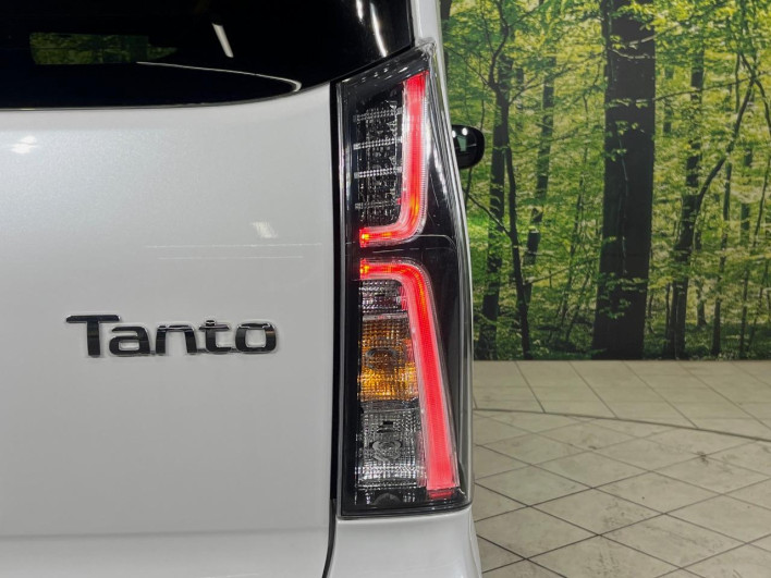 2024 Daihatsu Tanto 5BA-LA650S (UW-6a19042e1b343)[8]