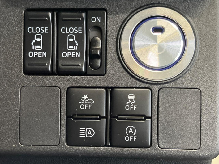 2019 Toyota Pixis Mega DBA-LA700A (UW-6a190431aff22)[29]