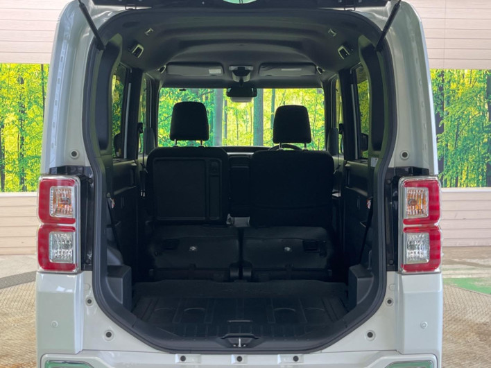 2019 Toyota Pixis Mega DBA-LA700A (UW-6a190431aff22)[18]
