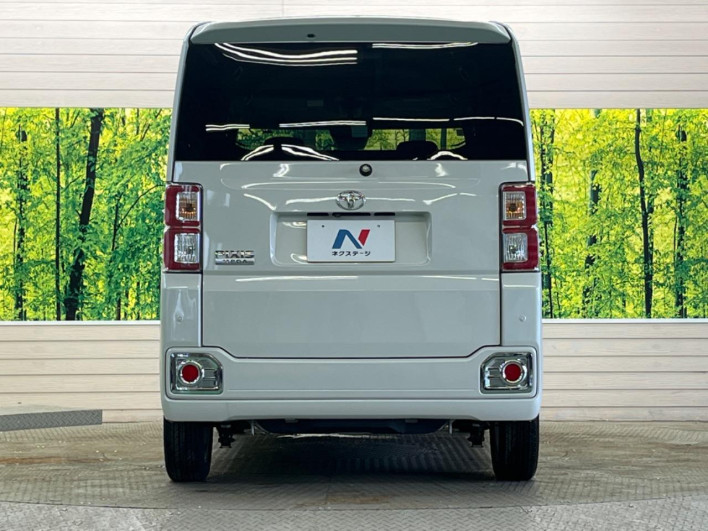 2019 Toyota Pixis Mega DBA-LA700A (UW-6a190431aff22)[10]