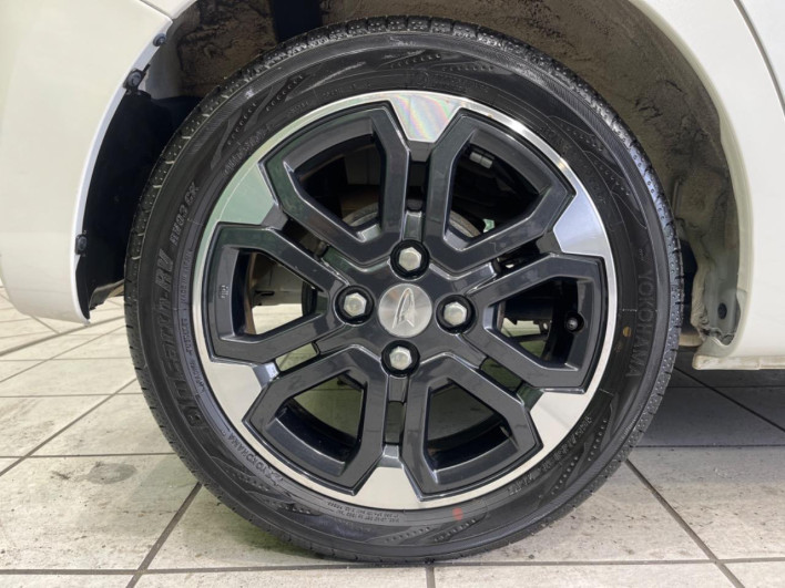 2017 Daihatsu Wake DBA-LA700S (UW-6a190432f369a)[20]