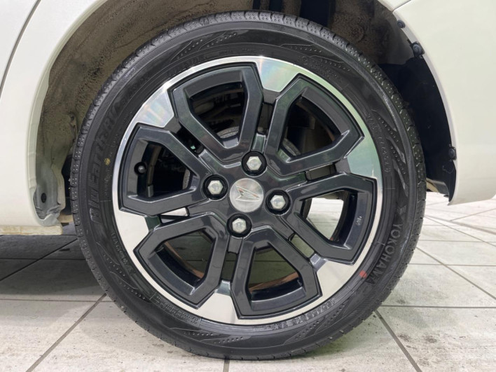 2017 Daihatsu Wake DBA-LA700S (UW-6a190432f369a)[19]