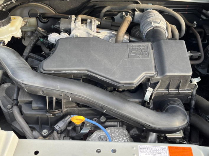 2019 Toyota Roomy DBA-M900A (UW-6a190442b61cf)[10]