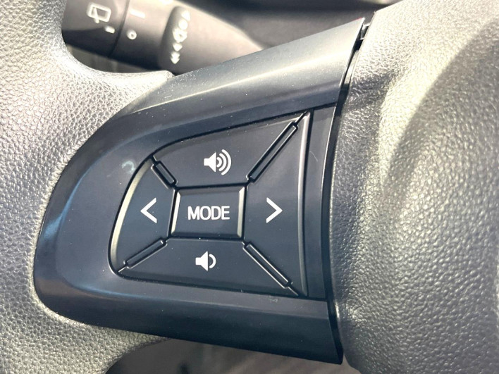 2018 Daihatsu Toll DBA-M910S (UW-6a19044b32aa6)[26]