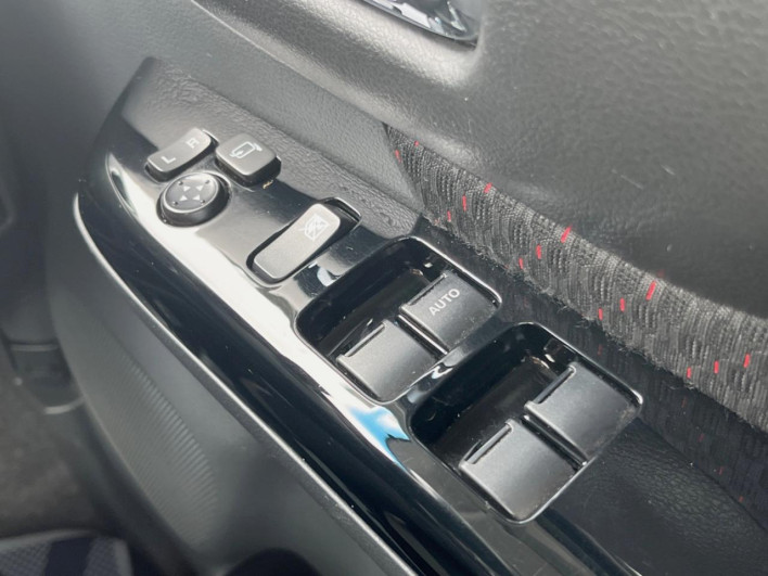 2016 Suzuki Spacia Custom DAA-MK42S (UW-6a19045c9b42b)[15]