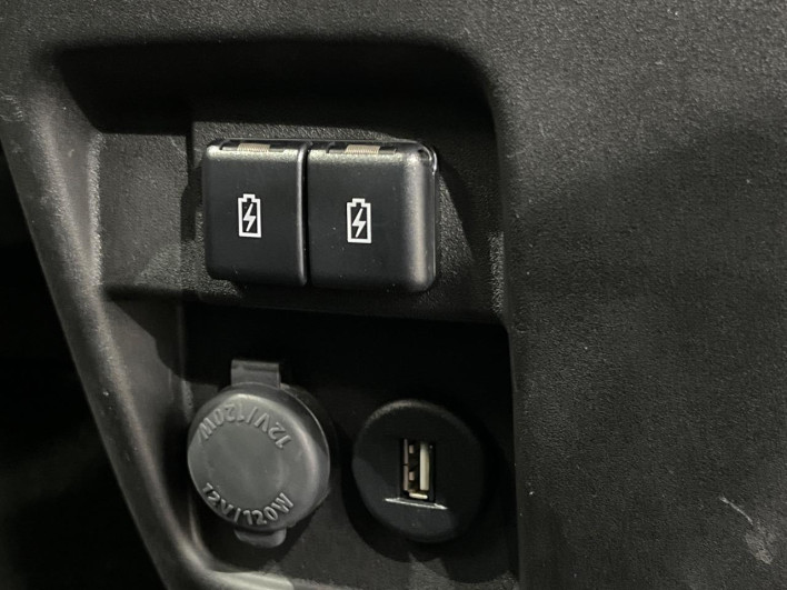 2021 Suzuki Spacia Custom 5AA-MK53S (UW-6a1904636193f)[21]